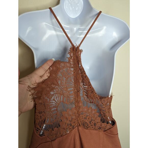 NWT ASTR the Label Coral Cedar Peeking Lace Bodycon Dress - Picture 8 of 11